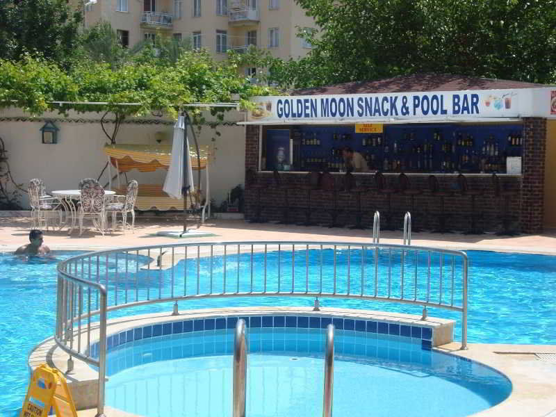 Golden Moon Hotel de apartamente 2*